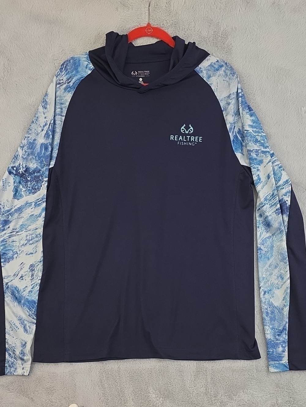 *Realtree Fishing by Colosseum Hooded Performance Shirt Men's XL Blue Camo UPF